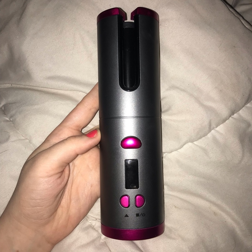 New Cordless Hair Curler With Digital Screen and Ceramic Chamber